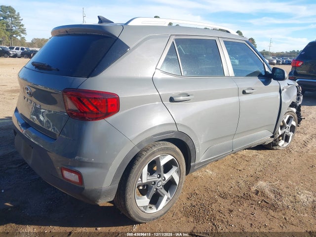 Продажа на аукционе авто 2021 Hyundai Venue Sel, vin: KMHRC8A34MU082296, номер лота: 43896415