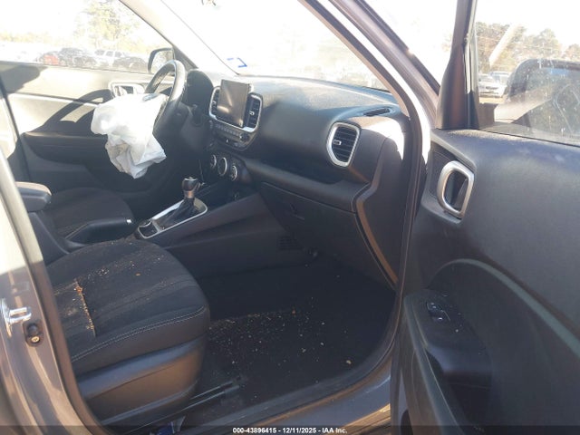 Продажа на аукционе авто 2021 Hyundai Venue Sel, vin: KMHRC8A34MU082296, номер лота: 43896415
