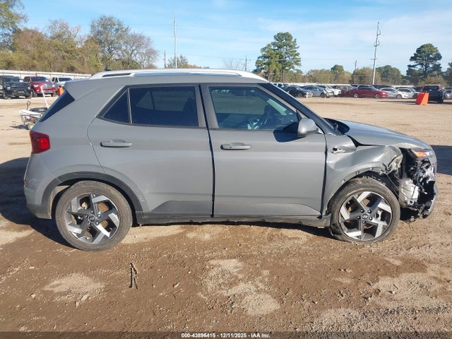 Продажа на аукционе авто 2021 Hyundai Venue Sel, vin: KMHRC8A34MU082296, номер лота: 43896415