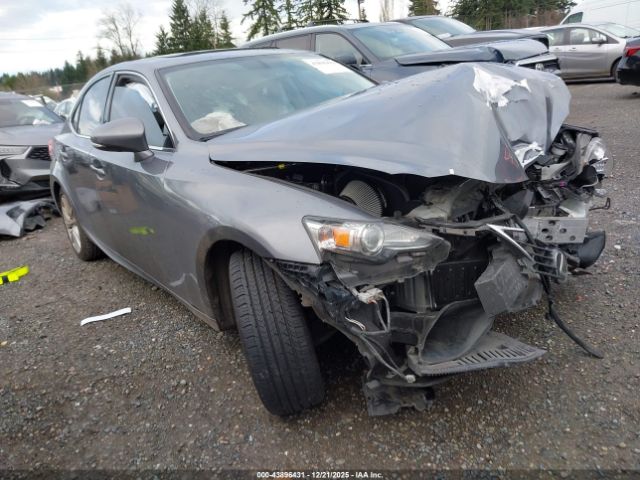 2016 LEXUS IS 200T JTHBA1D23G5032590 Photo 0