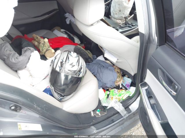 2016 LEXUS IS 200T JTHBA1D23G5032590 Photo 7