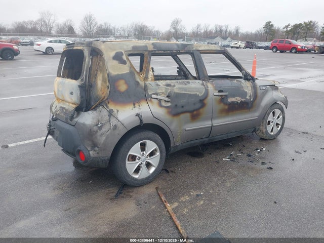 KIA Soul 2015 KNDJN2A20F7217176 Image 4