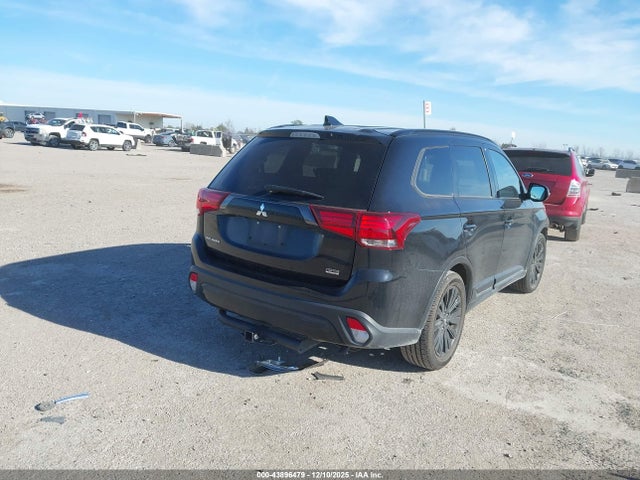 2020 MITSUBISHI OUTLANDER JA4AD3A34LZ042524 Photo 3