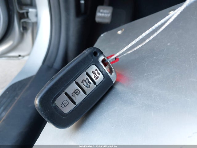 Hyundai theta ii 2014 5NPEC4AB4EH874382 Image 11