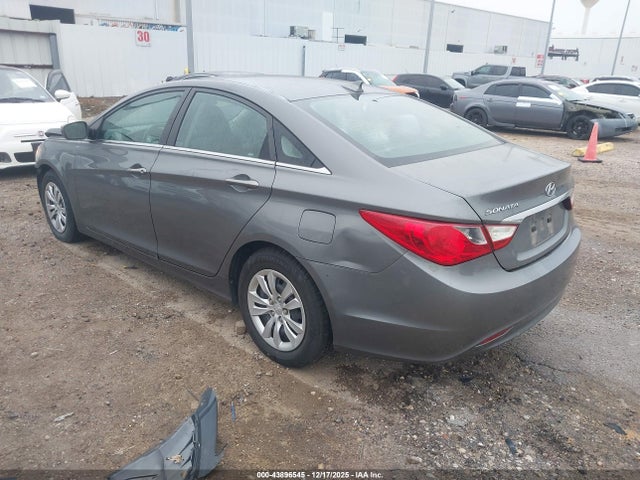 2012 HYUNDAI SONATA 5NPEB4AC0CH493556 Photo 2