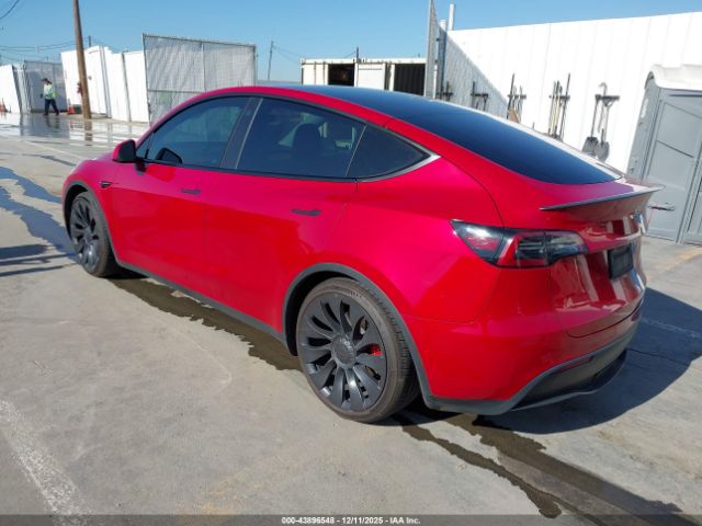2022 TESLA MODEL Y 7SAYGDEF3NF454872 Photo 2