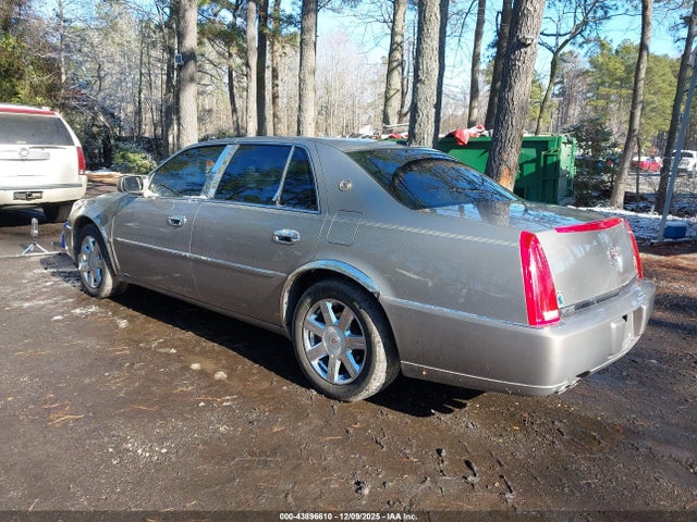 2007 CADILLAC DTS 1G6KD57Y07U180625 Photo 2