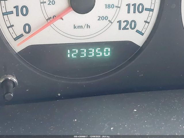 2005 CHRYSLER TOWN & COUNTRY 2C8GP54L85R197068 Photo 6