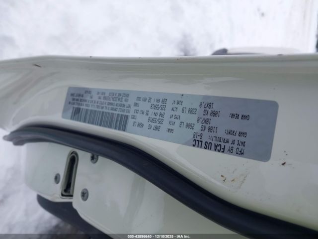 2018 JEEP COMPASS 3C4NJDCB4JT437060 Photo 8