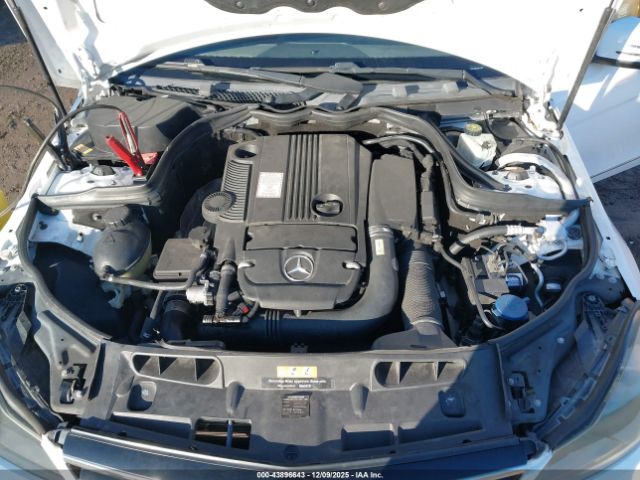 2014 MERCEDES-BENZ C 250 WDDGF4HB6ER314397 Photo 9