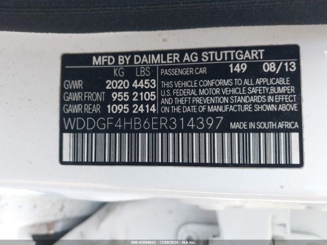 2014 MERCEDES-BENZ C 250 WDDGF4HB6ER314397 Photo 8