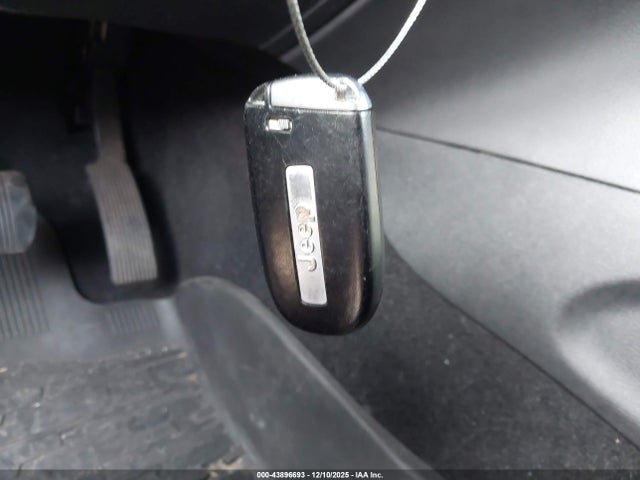 2020 JEEP GRAND CHEROKEE 1C4RJFLG9LC347068 Photo 10