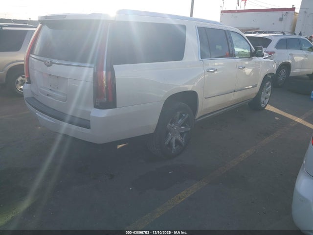 2015 CADILLAC ESCALADE ESV 1GYS4TKJ8FR637186 Photo 3
