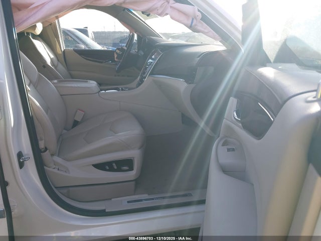 2015 CADILLAC ESCALADE ESV 1GYS4TKJ8FR637186 Photo 4