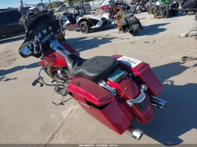 2013 HARLEY-DAVIDSON FLHX 1HD1KBM12DB676634 Photo 2