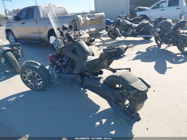 2020 CAN-AM RYKER 3JB2GEG27LJ003881 Photo 2