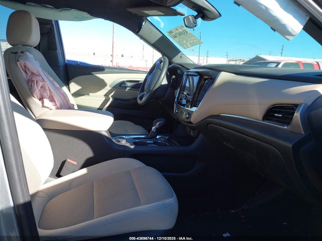 1GNERFKW5PJ227177 Chevrolet Traverse Fwd Ls