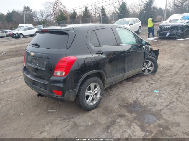 2022 CHEVROLET TRAX KL7CJKSM3NB544488 Photo 3
