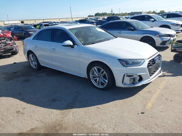 2021 AUDI A4 WAUEAAF46MA031589