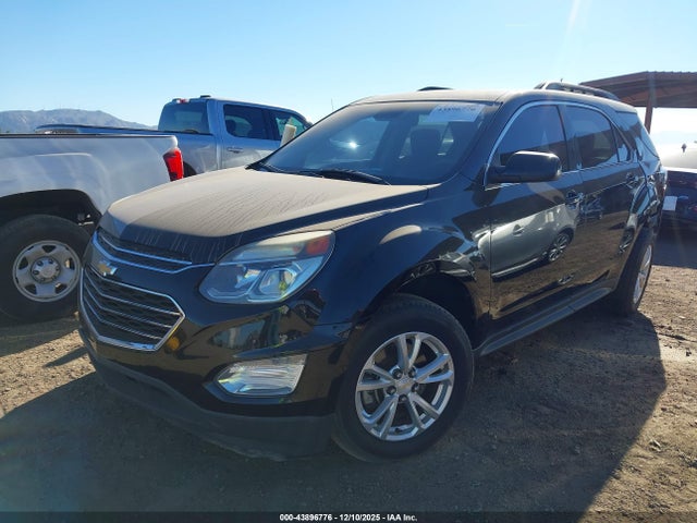 Chevrolet EQUINOX LT 2017 2GNALCEK7H1604885 Image 2