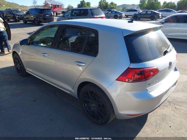 WVWKP7AUXGW916819 Volkswagen E-golf Se