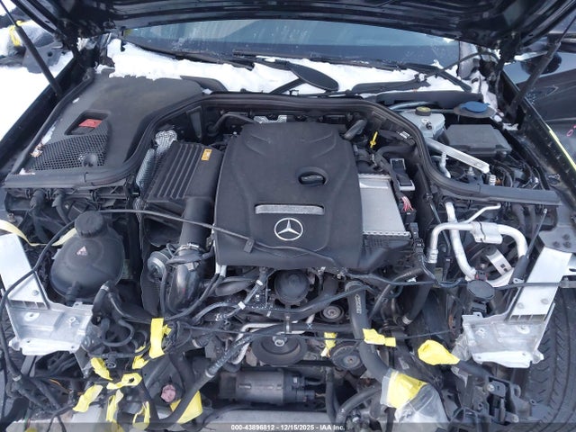 WDDZF4KB2JA370704 Mercedes-Benz E 300 4matic