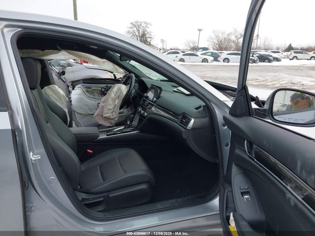 1HGCV1F39NA123000 Honda Accord Sport