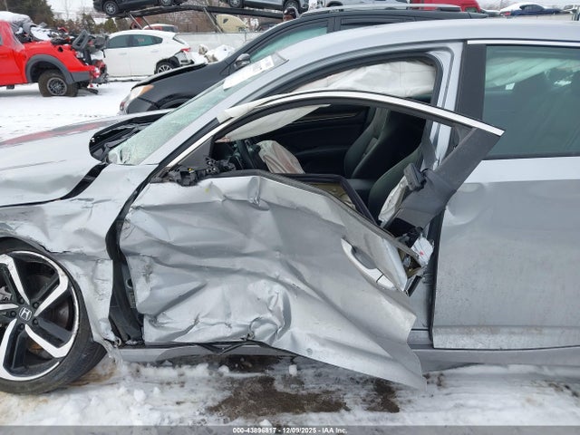 1HGCV1F39NA123000 Honda Accord Sport