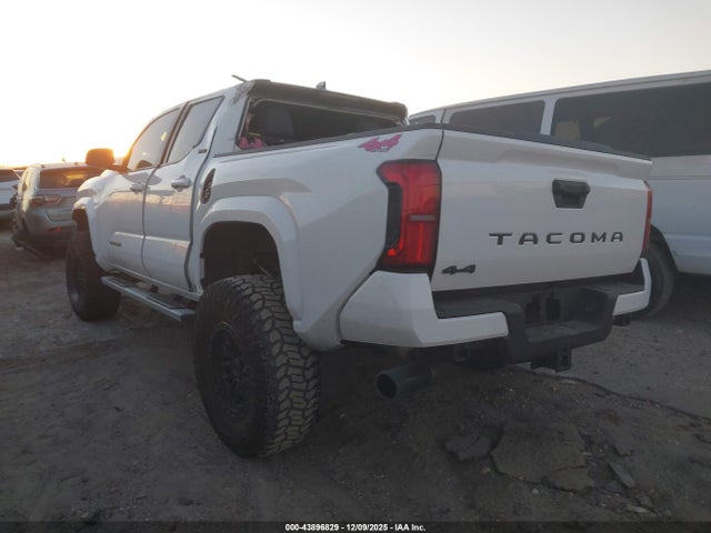 Toyota Tacoma Sr5 2025 3TMLB5JN6SM154940 Image 3