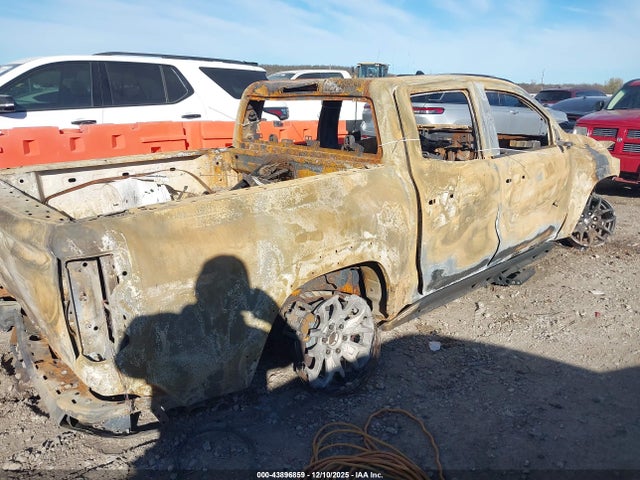 43896859 :رقم المزاد ، 1GCPTFEK6R1107614 vin ، 2024 Chevrolet Colorado 4wd Zr2 مزاد بيع