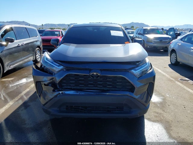 Toyota RAV4 LE 2023 2T3H1RFV8PC237043 Image 12
