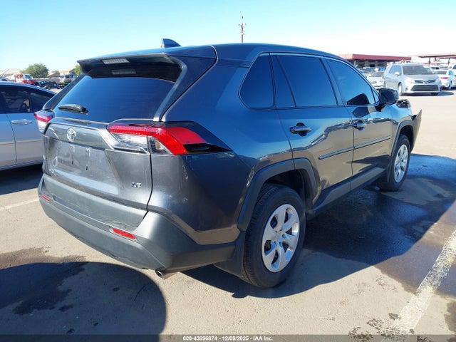 Toyota RAV4 LE 2023 2T3H1RFV8PC237043 Image 4