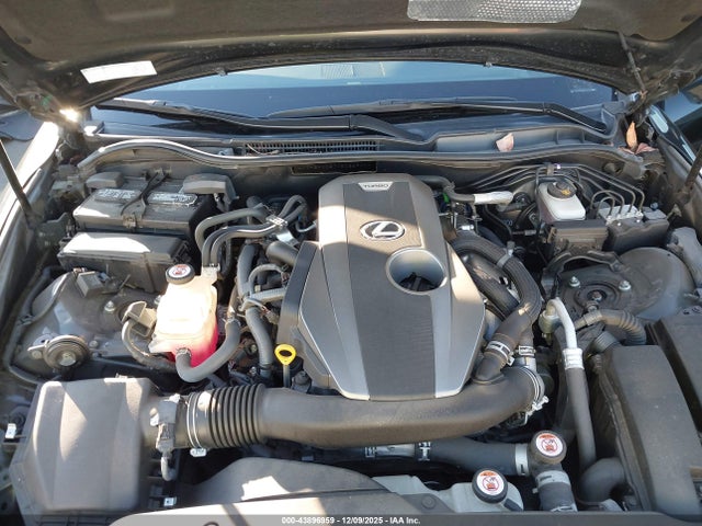 JTHBA1D27J5065941 Lexus IS 300