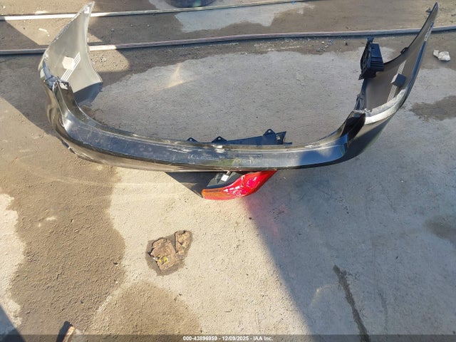 Lexus IS 300 2018 JTHBA1D27J5065941 Image 12