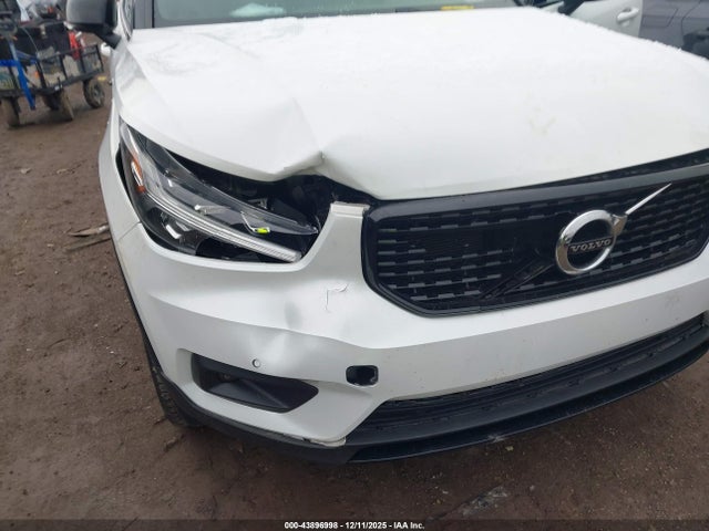 2020 VOLVO XC40 YV4162UM0L2348110 Photo 5
