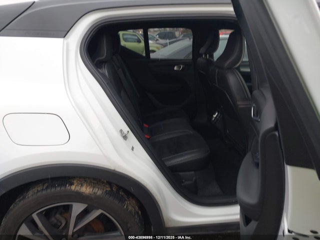 2020 VOLVO XC40 YV4162UM0L2348110 Photo 7