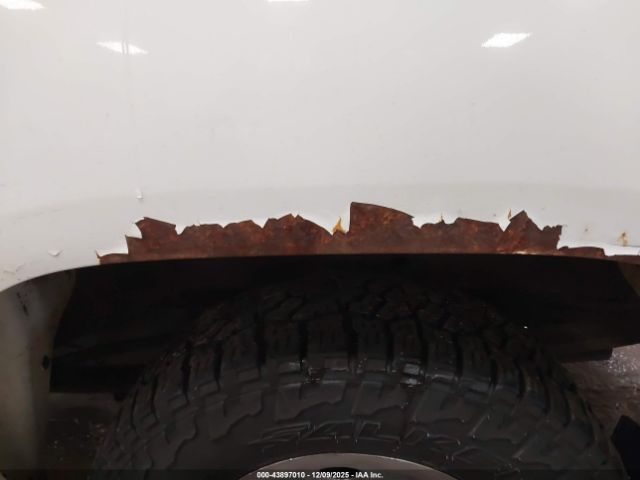 2011 GMC SIERRA 1500 1GTR2UEA0BZ122740 Photo 5