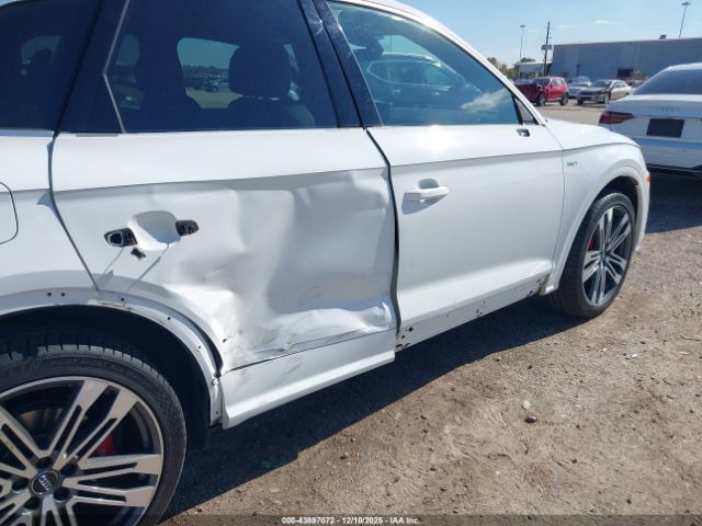 2018 AUDI SQ5 WA1C4AFY8J2231975 Photo 5