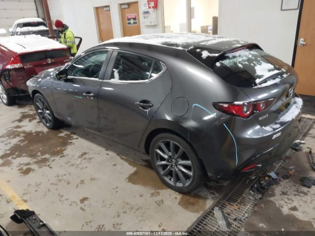 2022 MAZDA MAZDA3 JM1BPALL0N1503691 Photo 2