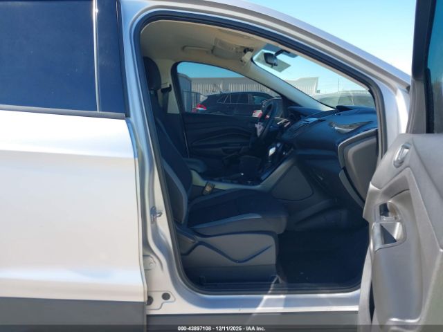 2016 FORD ESCAPE 1FMCU0F72GUC41868 Photo 4