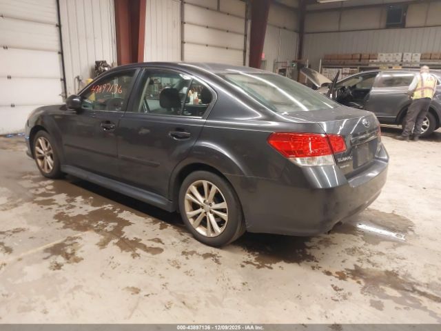 2013 SUBARU LEGACY 4S3BMBG60D3023639 Photo 2
