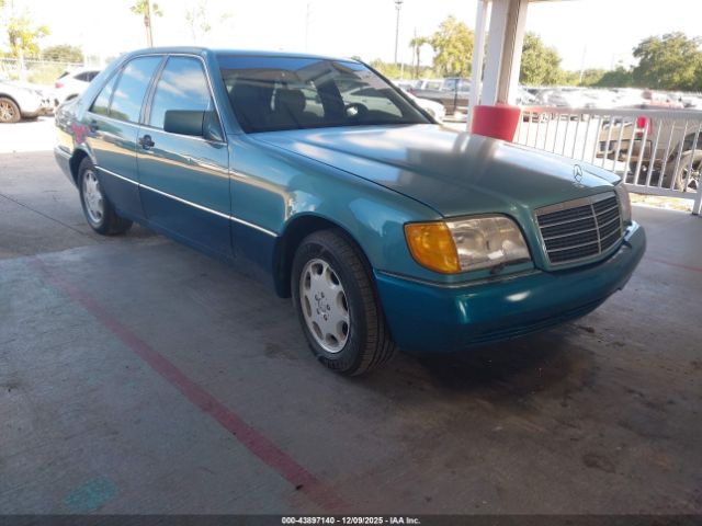 1992 MERCEDES-BENZ 400 WDBGA42E3NA047955