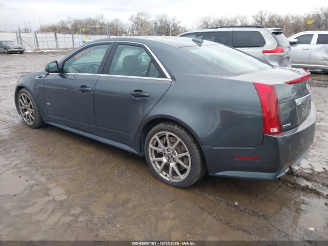 2011 CADILLAC CTS-V 1G6DV5EP5B0129363 Photo 2