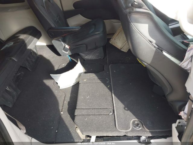 2018 CHRYSLER PACIFICA 2C4RC1BG9JR278952 Photo 7