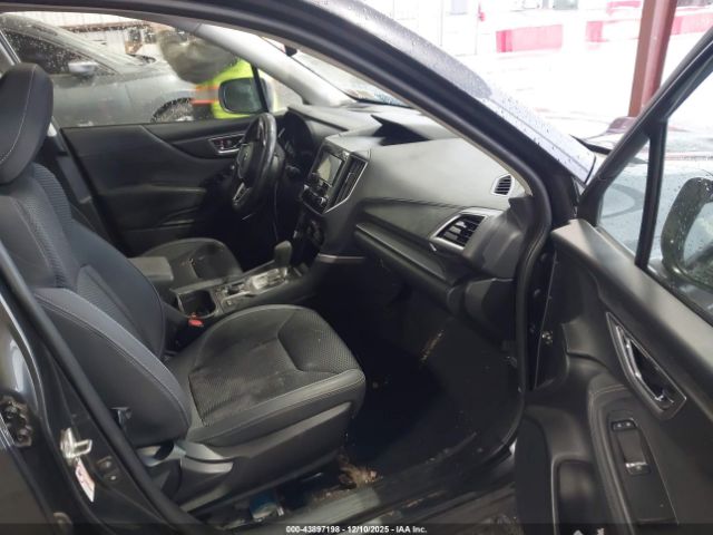 2019 SUBARU FORESTER JF2SKAEC8KH580650 Photo 4