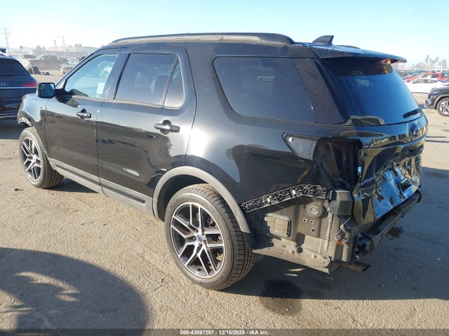 1FM5K8GT8HGD55303 Ford EXPLORER SPORT