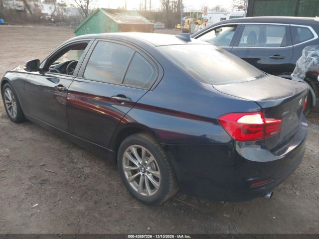 2017 BMW 320I WBA8E5G31HNU43531 Photo 2