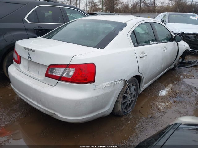2012 MITSUBISHI GALANT 4A32B2FF7CE011561 Photo 3