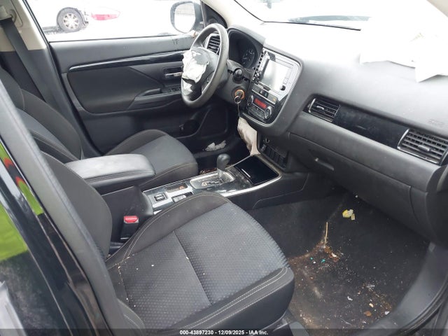 2019 MITSUBISHI OUTLANDER JA4AD2A32KJ002160 Photo 4