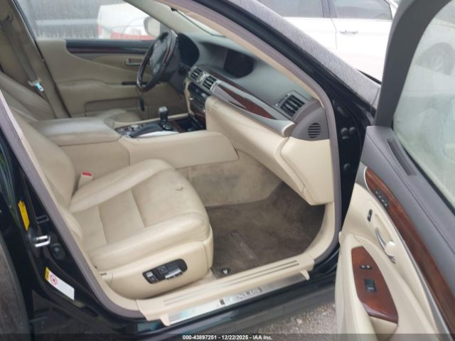 2013 LEXUS LS 460 JTHDL5EF8D5006025 Photo 4